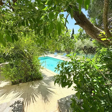 Somptueuse Piscine Vue Exceptionnelle Villa