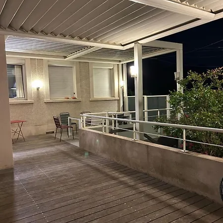 Somptueuse Piscine Vue Exceptionnelle *